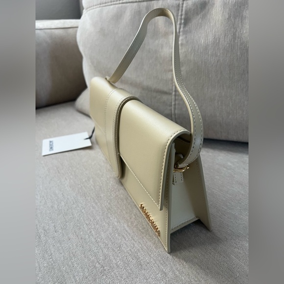 JACQUEMUS authentic new condition bag w tags and COA! Still current! Make OFFER - Picture 4 of 13